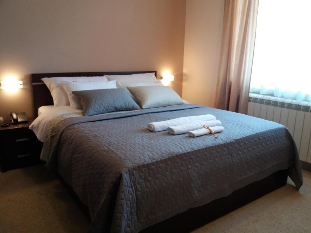 B&B Vila Vidikovac Аранделовац Экстерьер фото
