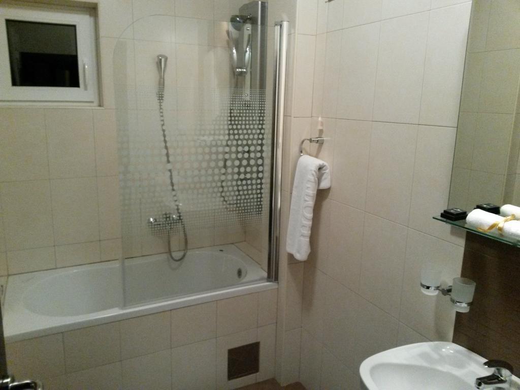 B&B Vila Vidikovac Аранделовац Экстерьер фото