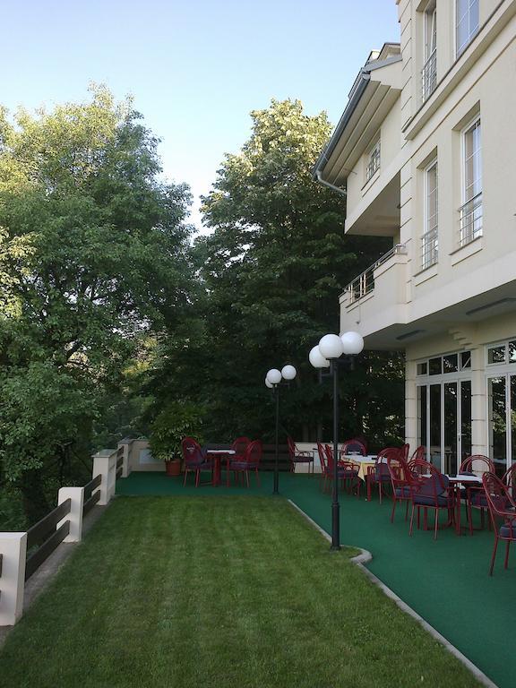 B&B Vila Vidikovac Аранделовац Экстерьер фото
